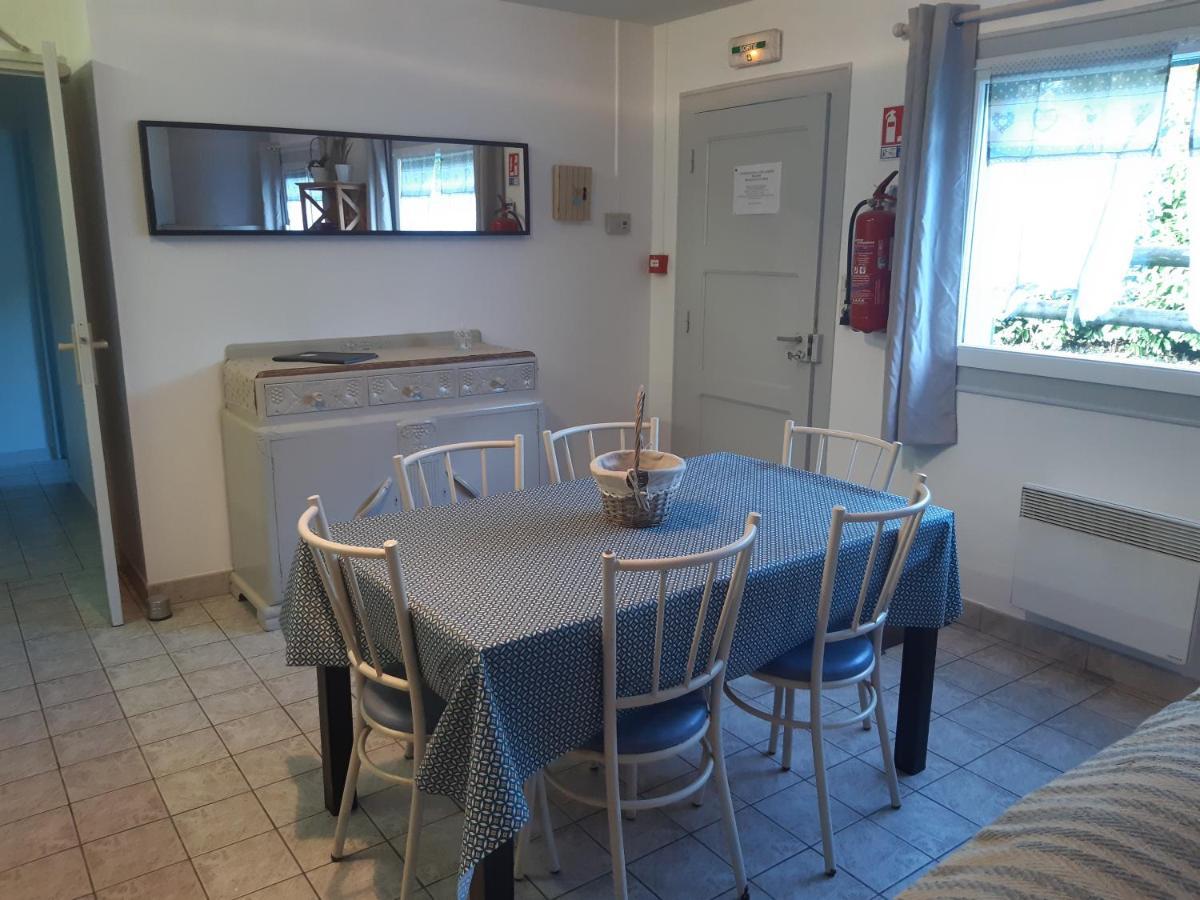 Gîte la Taniere Le jersey Moidrey Extérieur photo